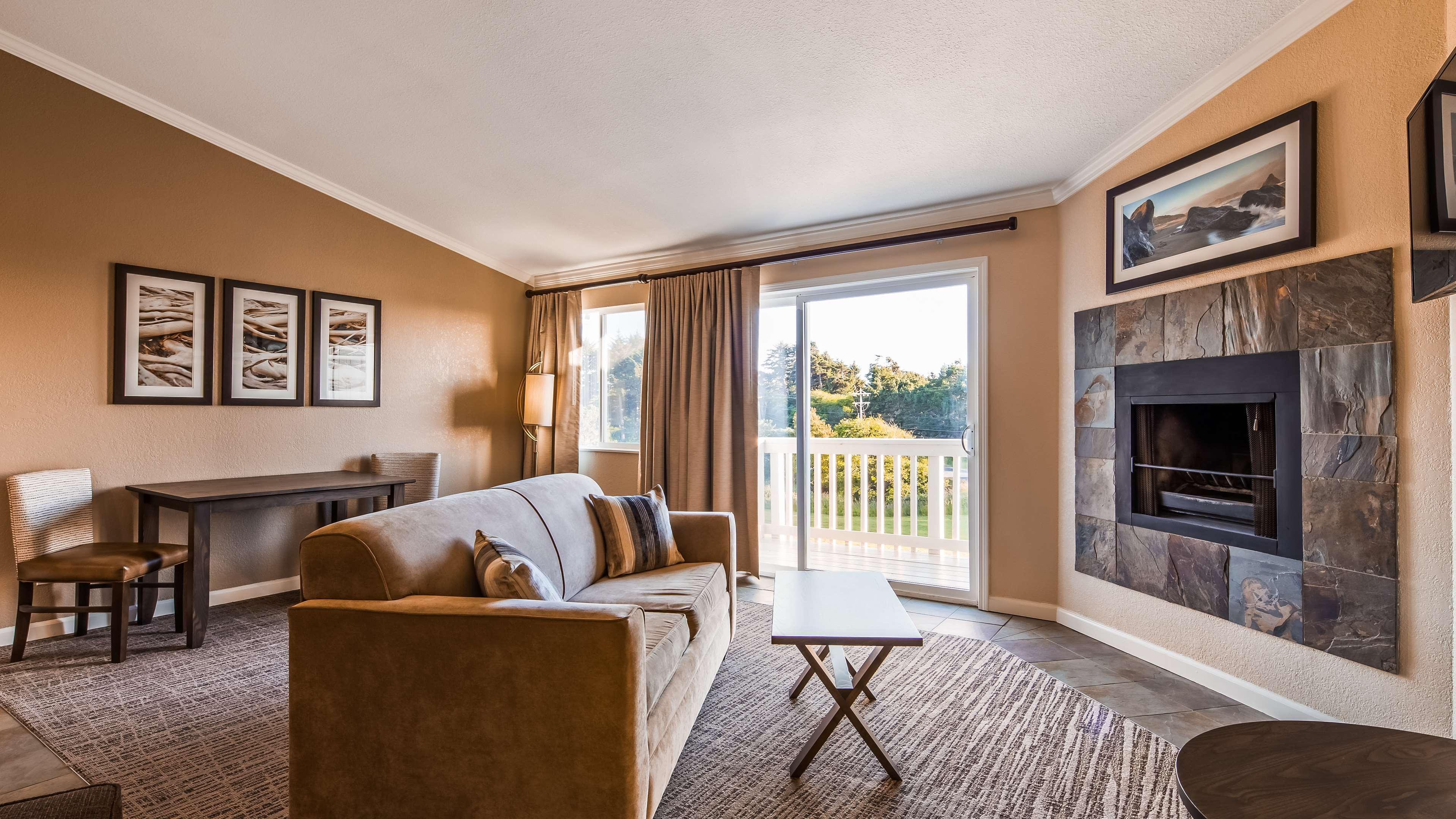Best Western Inn At Face Rock Bandon Exterior photo