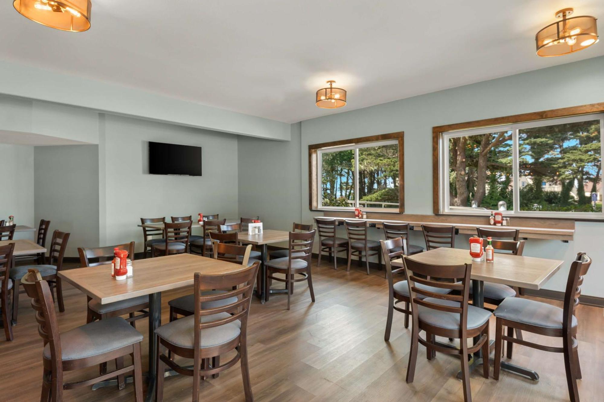Best Western Inn At Face Rock Bandon Exterior photo