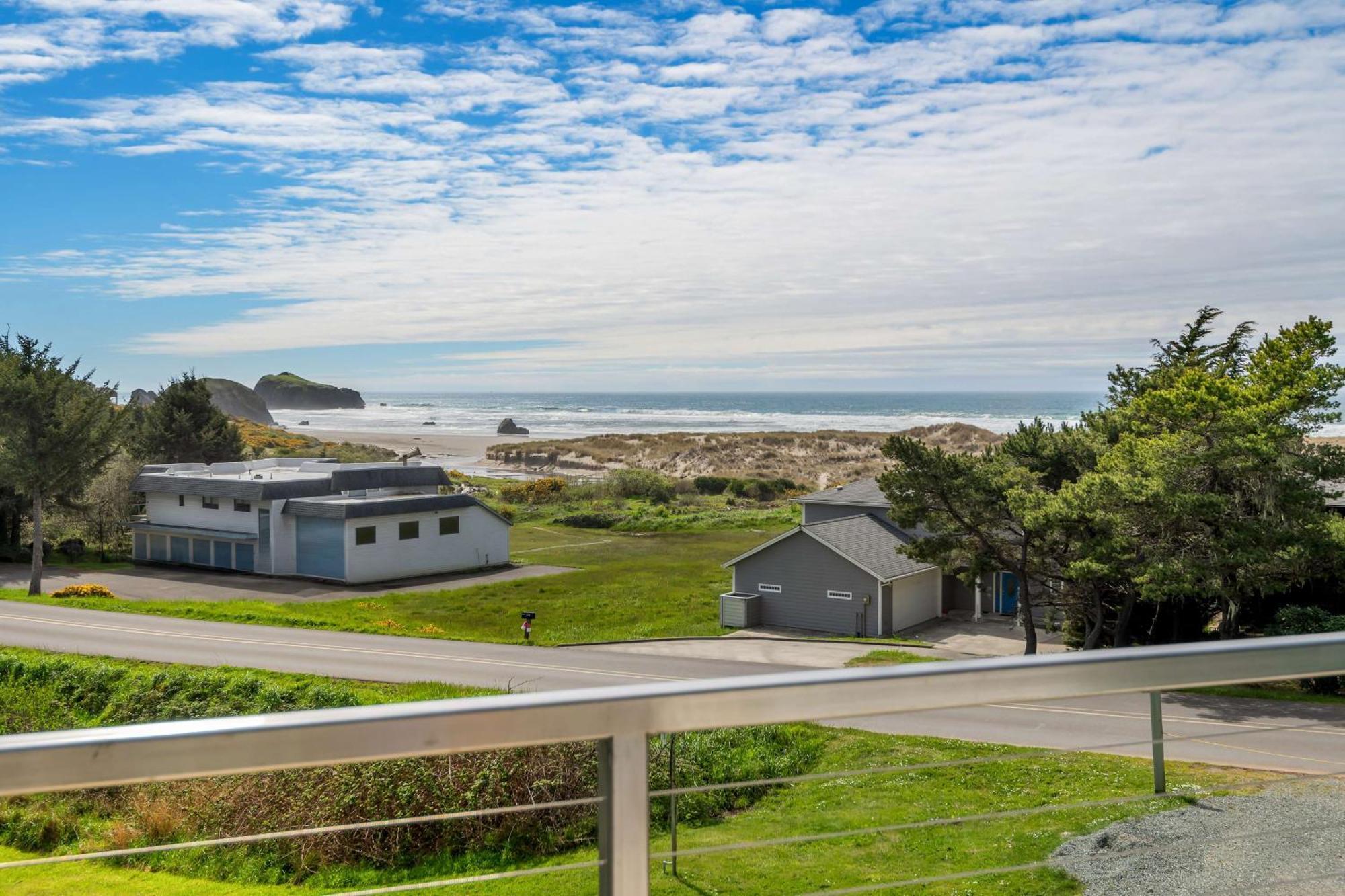 Best Western Inn At Face Rock Bandon Exterior photo